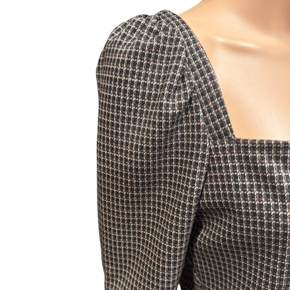 HOUSE OF HARLOW Sexy Back Cut Out Long Sleeve Crop Top NWT Medium - Picture 13 of 16